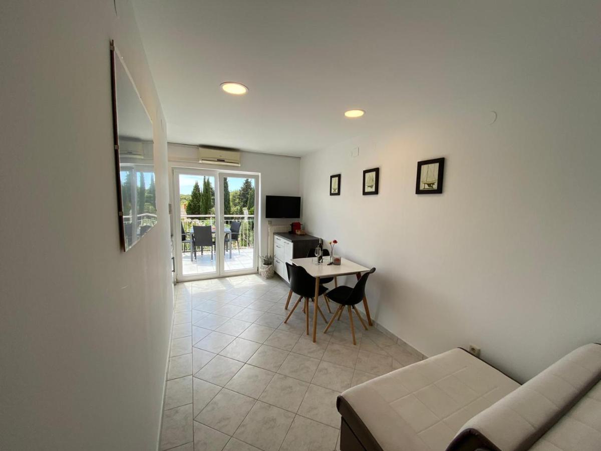 Apartment Bianca Premantura Istrien エクステリア 写真