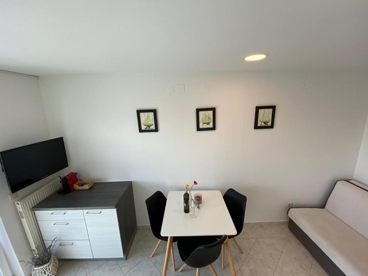 Apartment Bianca Premantura Istrien エクステリア 写真
