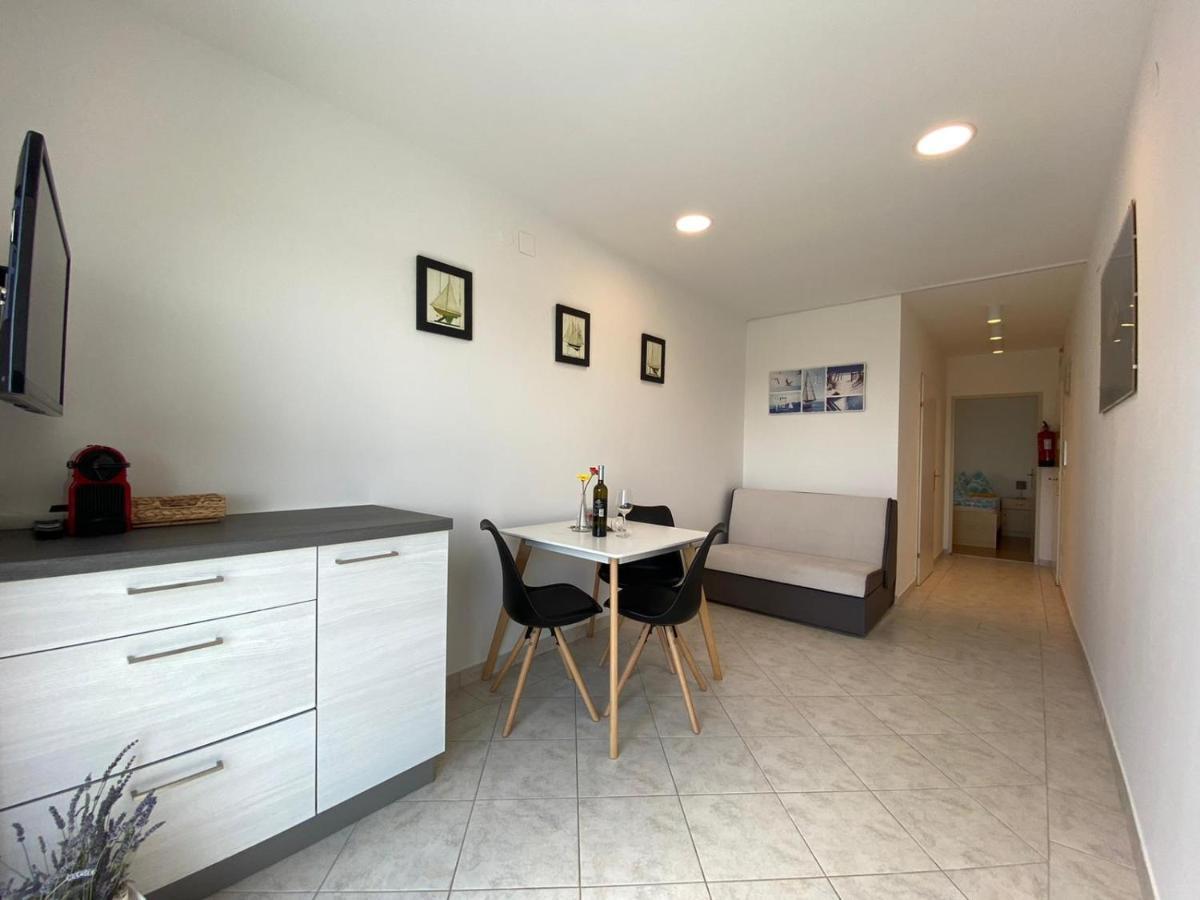 Apartment Bianca Premantura Istrien エクステリア 写真