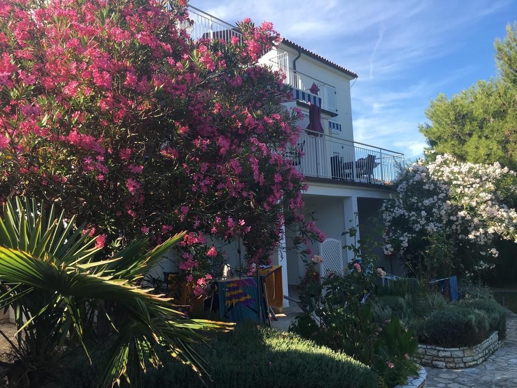 Apartment Bianca Premantura Istrien エクステリア 写真